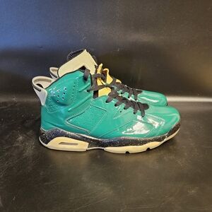 Air Jordan Retro 6 Men's Size 10.5